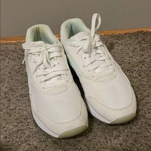Reebok White shoes